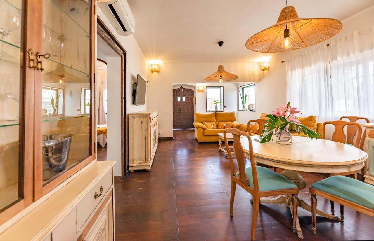 Villa Corralejo Bay Beachfront Corralejo By Holidays Home Екстер'єр фото